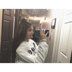 Meet your Posher, Annie